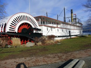 Paddle-wheeler as museum